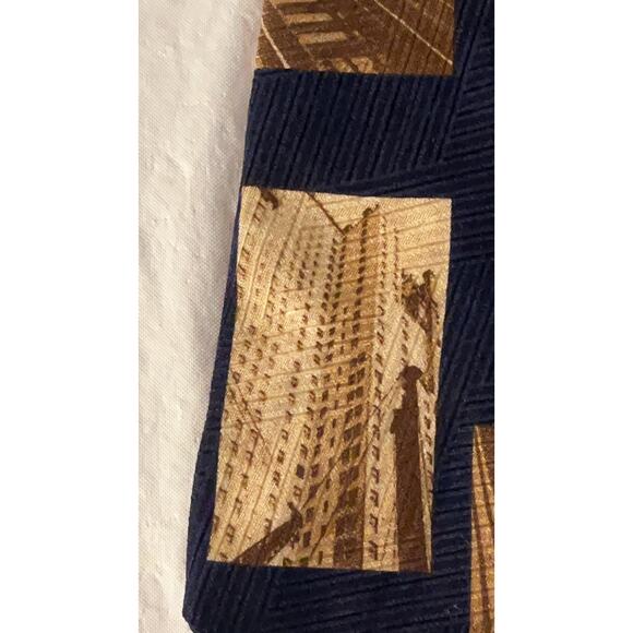 Vintage Metropolitan Museum of Art Silk Tie Abstract Architectural Pattern - Picture 5 of 10